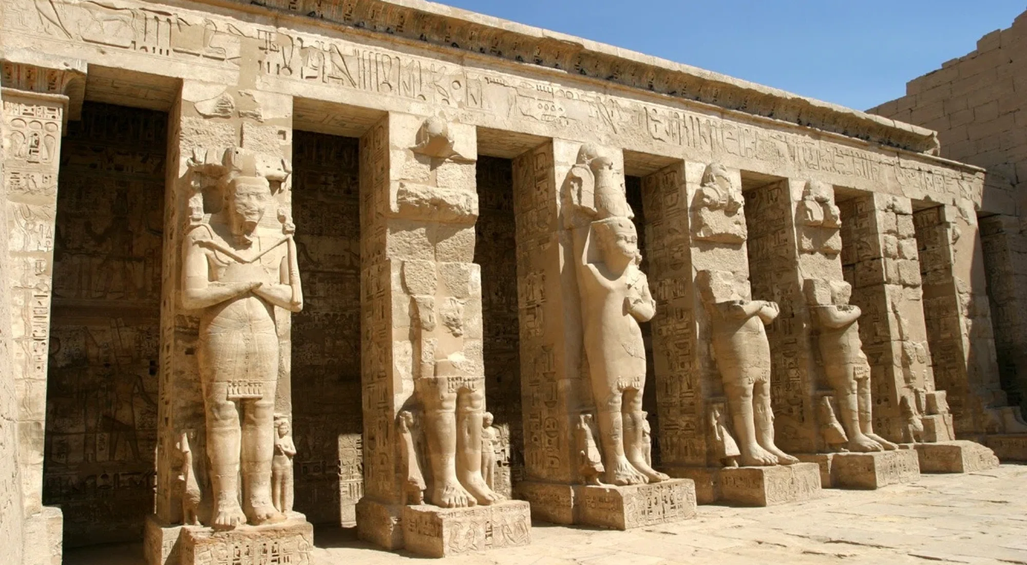 Medinet Habu: Visiting Ramses III’s Majestic Mortuary Temple in Luxor